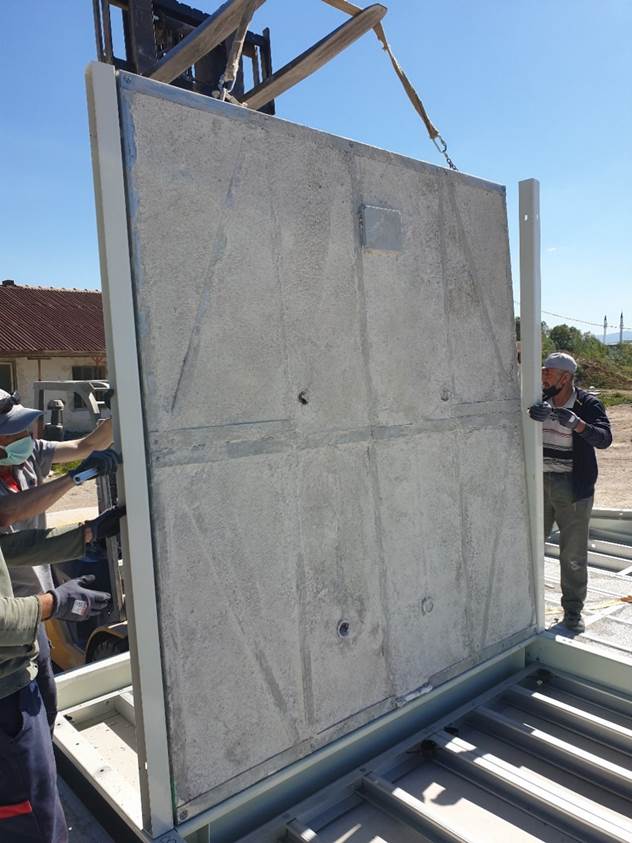 a��k hava i�eren bir resim

A��klama otomatik olarak olu�turuldu