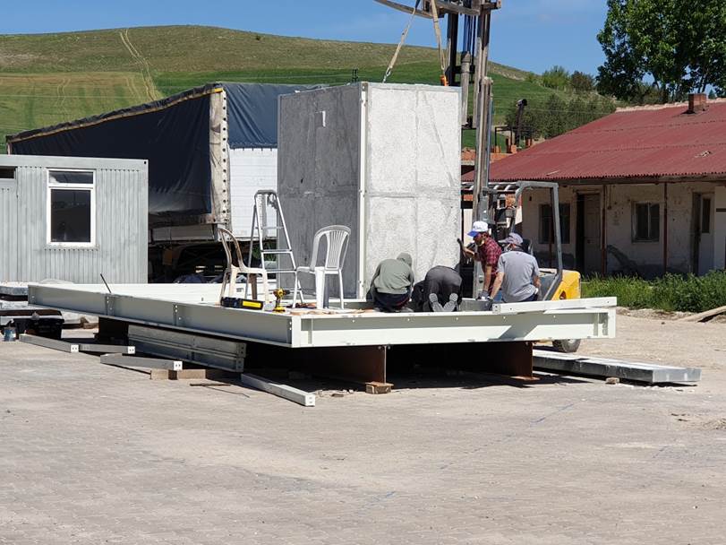 a��k hava, bina, ula��m, vapur i�eren bir resim

A��klama otomatik olarak olu�turuldu